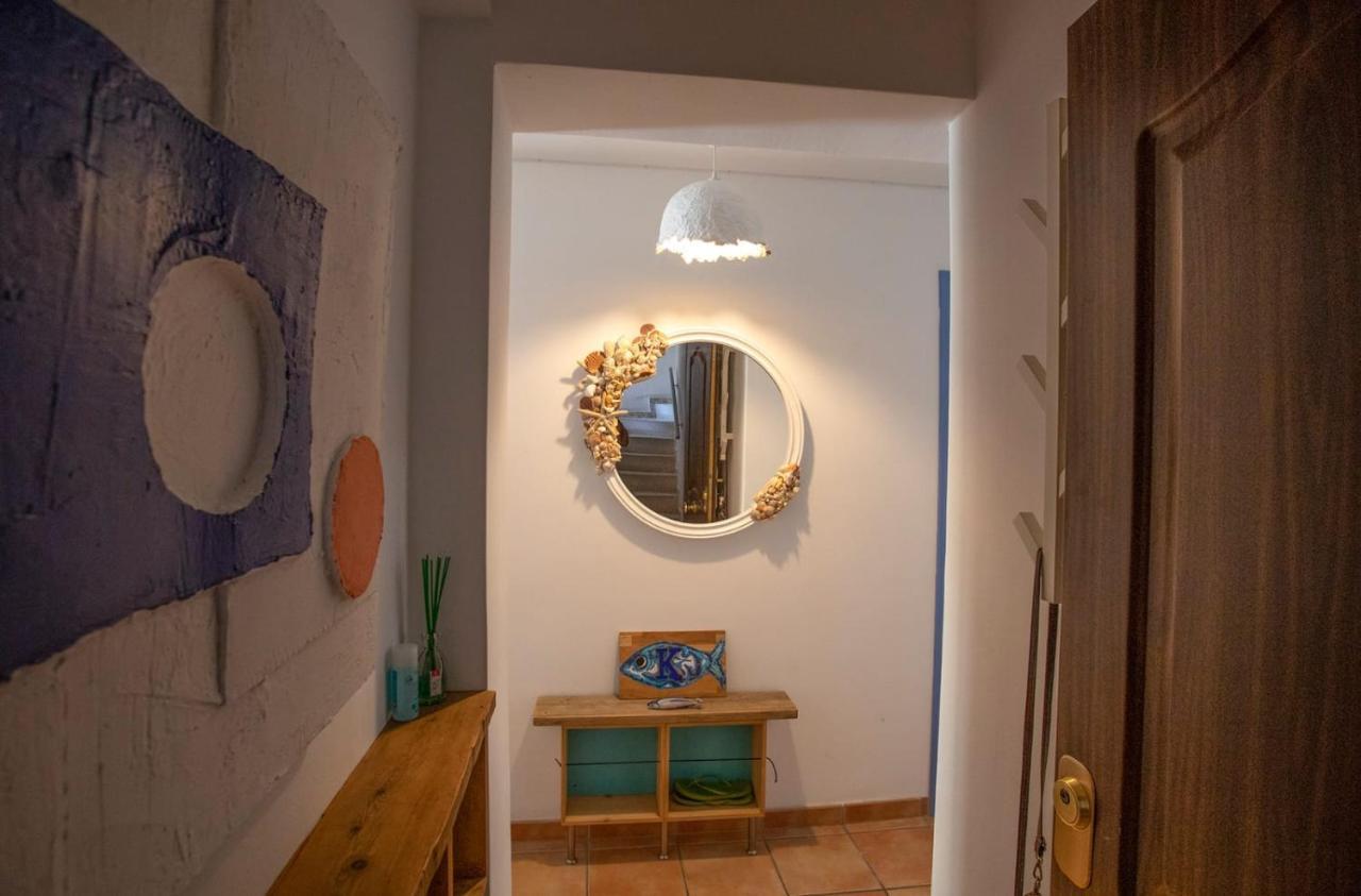 דירות בנאלמדנה Casa Blue Fish מראה חיצוני תמונה